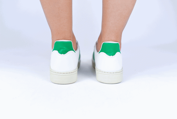 TÊNIS BRANCO COM DETALHES VERDES - Imagem 9