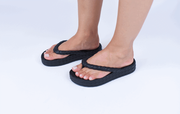 CHINELO PLATAFORMA INTERMEDIARIA TRANÇADO EVA PRETO - Imagem 5